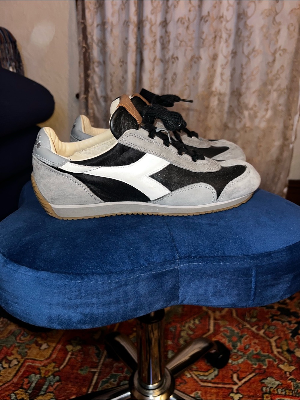 Diadora Gray, Black and White Retro Sneakers